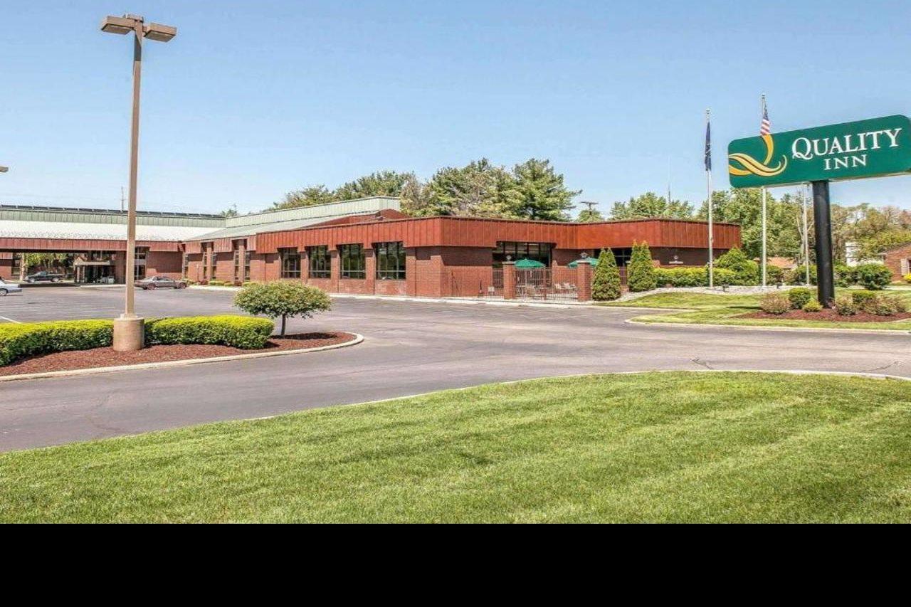 Baymont By Wyndham South Bend Near Notre Dame Exterior foto